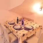 Modern Studio Dubrovnik, Great Location, Air Conditioning