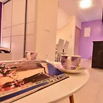 Modern Studio Dubrovnik, Great Location, Air Conditioning *